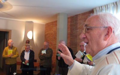 Hoy 27 en Pamplona con Lorenzo Goyeneche, por su hermana Joaquina; y en La Trapa de Dueñas…