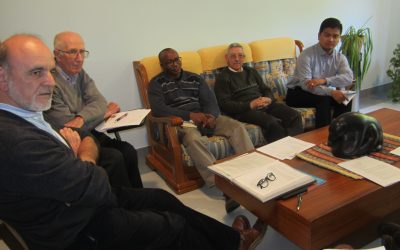 En la Casa de Espiritualidad de Dueñas, hoy  1/5 inmejorable primer momento de la mañana en la Asamblea Provincial SVD