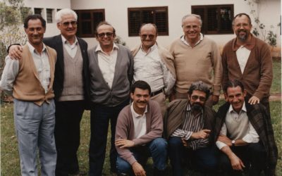 Miguel Hernández ha fallecido hoy 30/11 en su Paraguay. Allí y aquí nos abrazamos con él y con el Padre de tantos