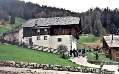 Hoy, José Freinademetz