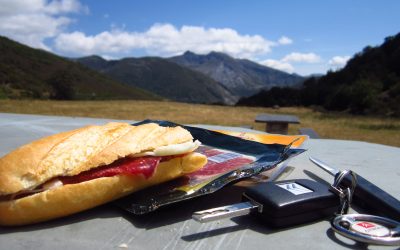 Conversación de domingo con José Antonio Pagola (son las 8:31)