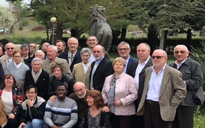 León centrado, divertimento